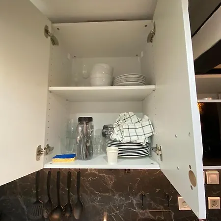 Beautiful Mini Loft Near Saint-lazare Ξενοδοχείο με διαμερίσματα 3*