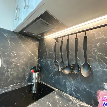 Beautiful Mini Loft Near Saint-lazare Aparthotel