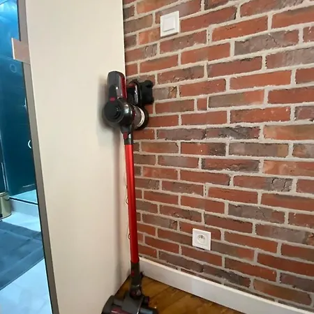 شقة فندقية Beautiful Mini Loft Near Saint-lazare باريس