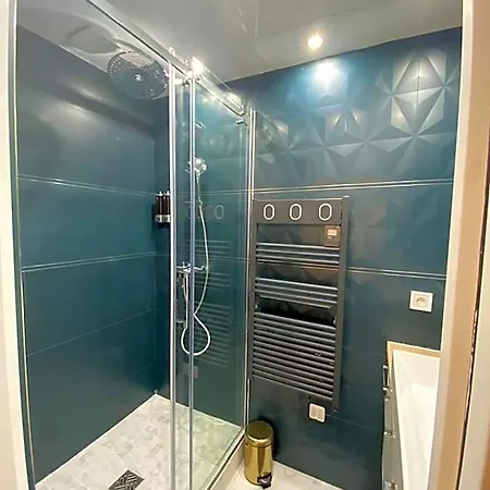 Beautiful Mini Loft Near Saint-lazare