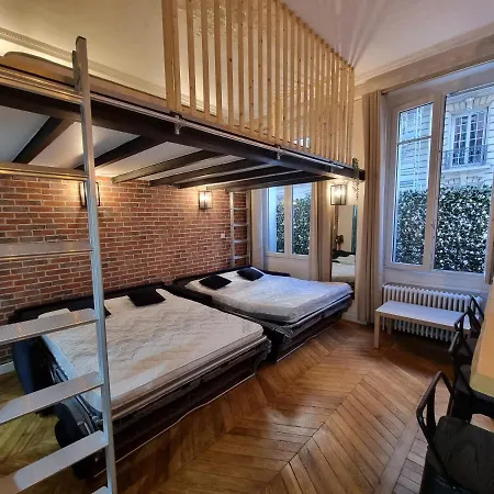 Beautiful Mini Loft Near Saint-lazare 3* Paříž